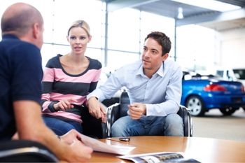 Tips for Buying & Selling a Car under Finance Image